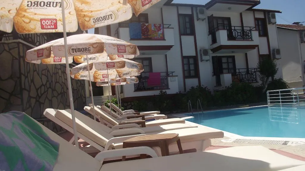 Pasha Apart Hotel 쿠사다시